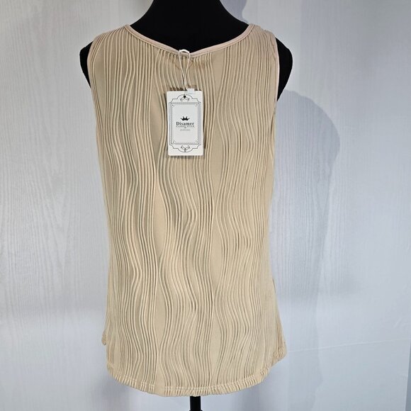 NWT Beige Textured Sleeveless Tank Top with Ring Strap Detail - Size Medium - Picture 2 of 7